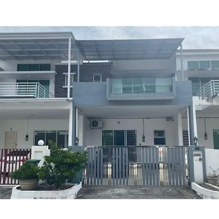 Permai Homestay King